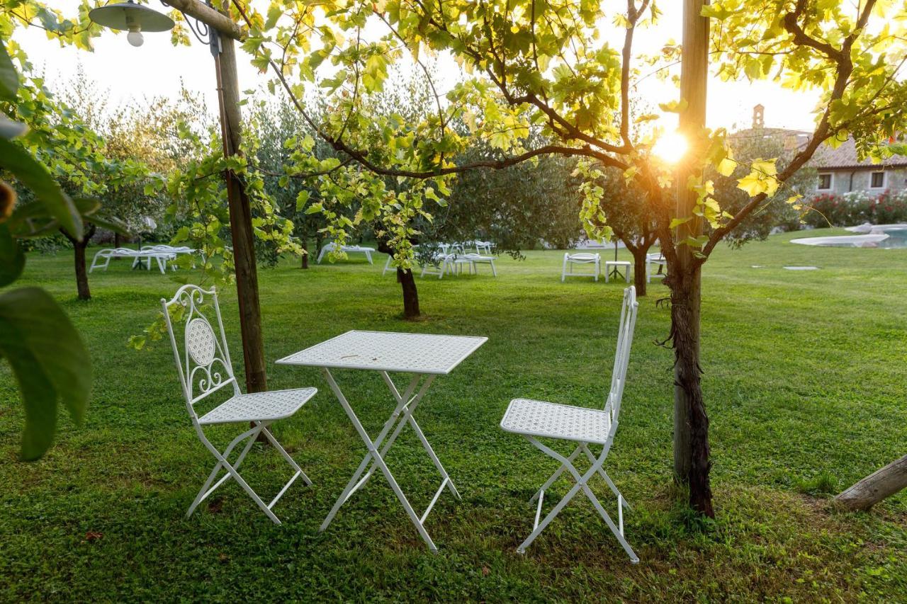 Villa Padovani Relais De Charme - Adults Only Pastrengo Kültér fotó